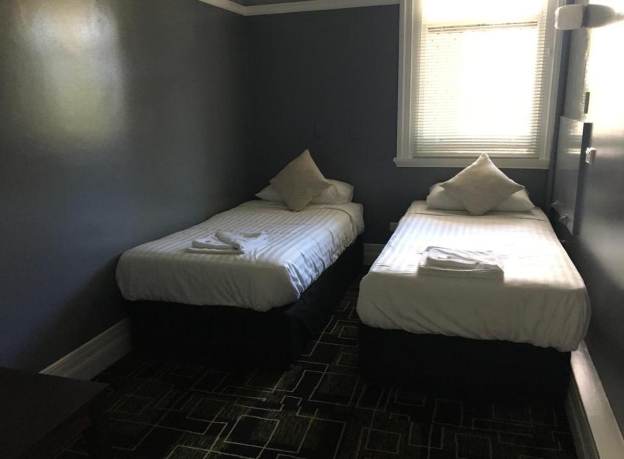Swansea Hotel Extérieur photo